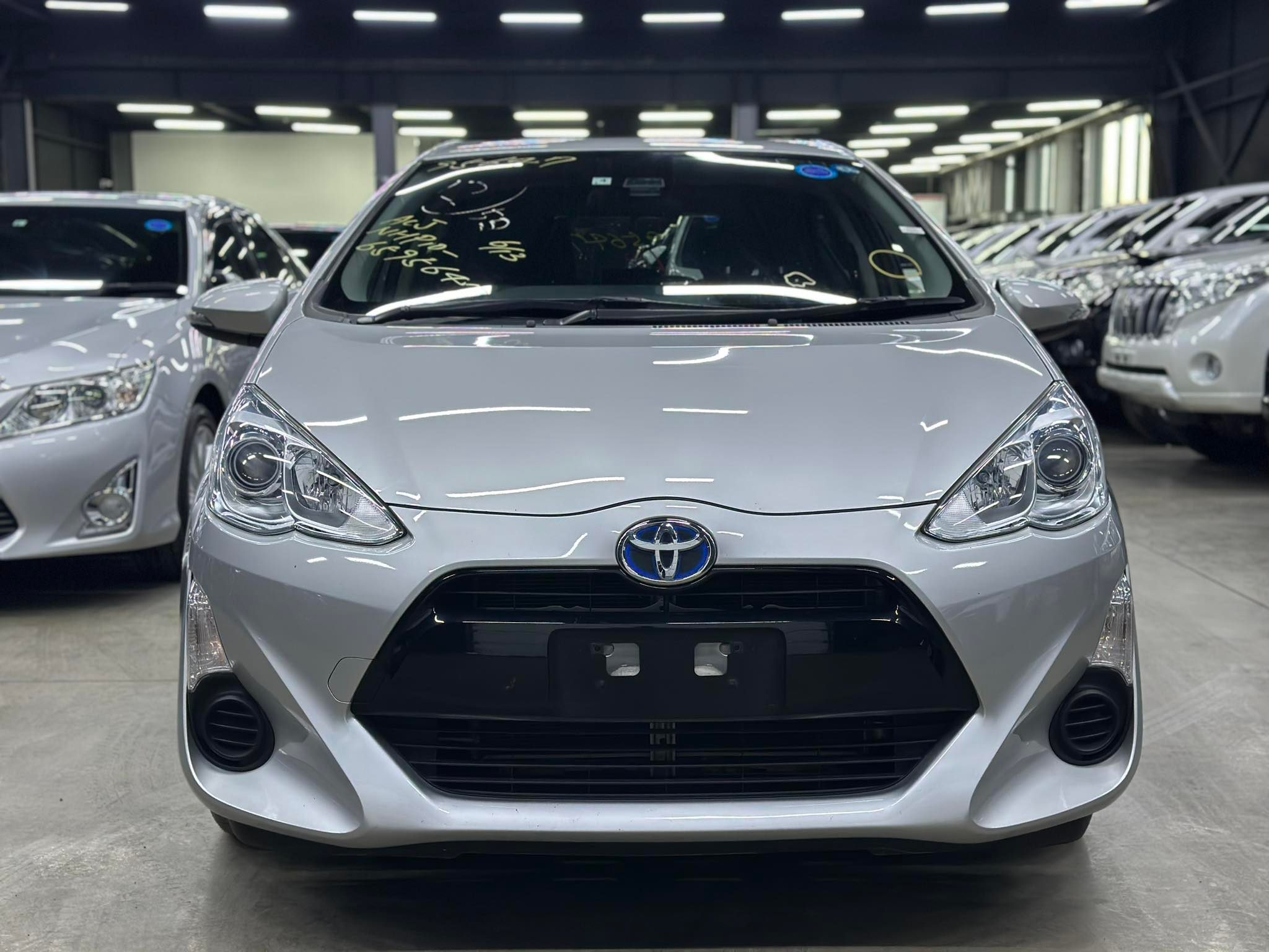 2017 Toyota Aqua | Үнэ: 22 сая
